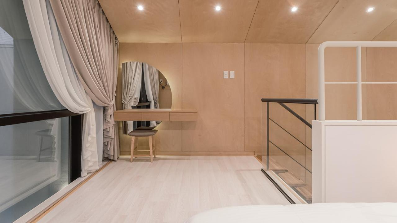 Albescent Poolvilla Кёнджу Экстерьер фото